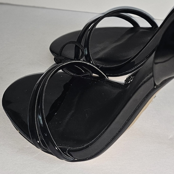 Express Patten Leather High Heel Rose Decal Sandal - Picture 6 of 7